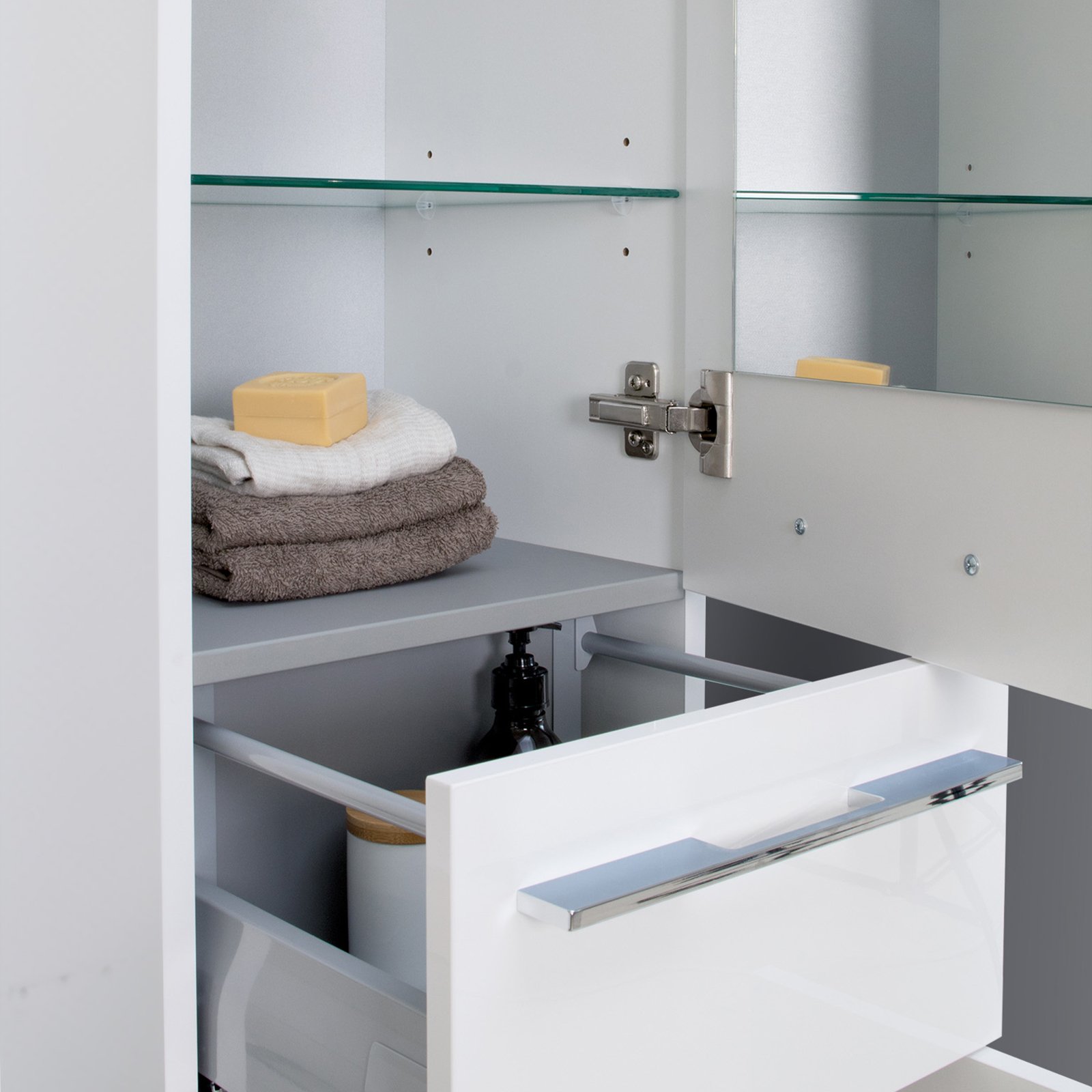 Hochschrank Seitenschrank Bad Maße: H/B/T 156,6/35/32,5cm vormontiert